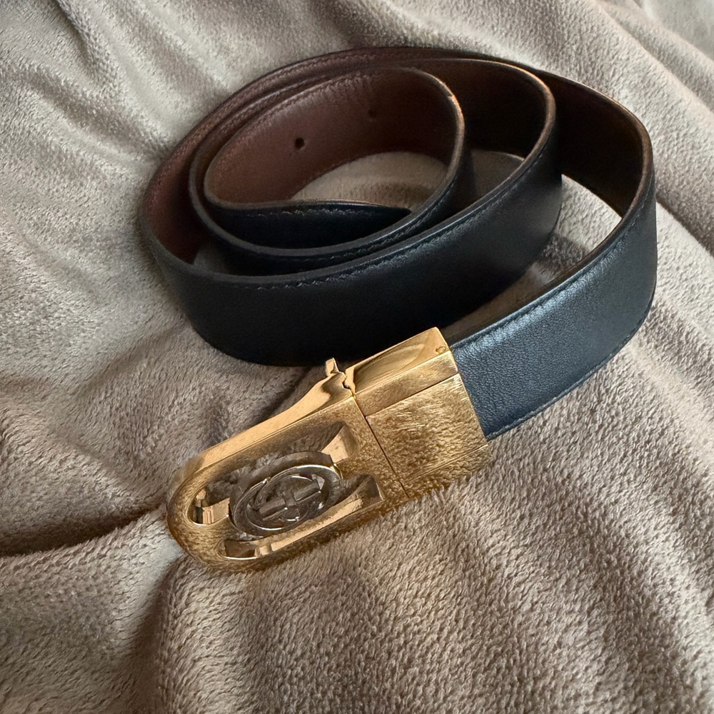 Gucci Black/Brown Leather Reversible Belt with Gold Hardware - Picture 3 of 10